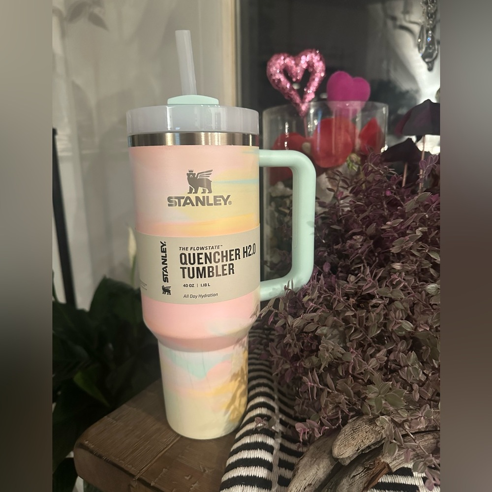 BRAND NEW RELEASE!! Stanley 40oz Warm Serene Brushstrokes